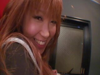 หยาบคาย ญี่ปุ่น ผู้หญิง rubs เธอ ปุ่มเสียว ก่อนที่ ปัสสาวะ ใน a บาร์ ห้องน้ำ | xhamster