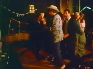 Moonshine mädchen 1974: vimeo mädchen porno vid 6d