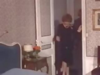 Chambres Damis Tres Particulieres 1983, sex clip 71
