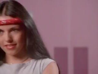 শরীর মেয়েরা 1983: বিনামূল্যে মেয়ে শরীর যৌন চলচ্চিত্র চলচ্চিত্র ডিসি