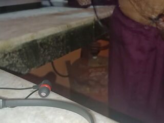 Frist Time x rated clip with Bhabi Ik Kitchen Sex: Indian Old man adult video