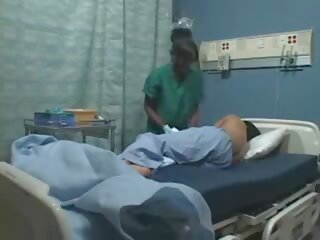 Sri lankan bloke fucks e zezë znj në spital: falas xxx film të jetë