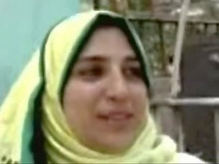 Müsürli hijab sharmota sordyrmak a pecker - live.arabsonweb.com