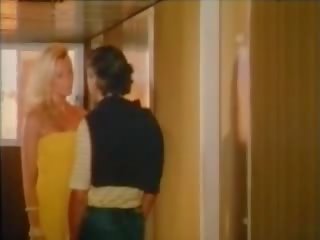 Blutjunge liebesschulerinnen 1981, gratuit sexe film 4c