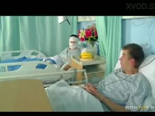Bewitching Black Nurse Sucks & Fucks adult film Addict Dannyd's Big-dick In Hospital [xVOD.se]