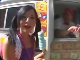 Ýaşlar fuck ice cream youth and ýudmak gutarmak
