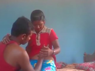 Warga india muda pasangan menghisap menjilat air mani minum first-rate fuck seks klip tindakan